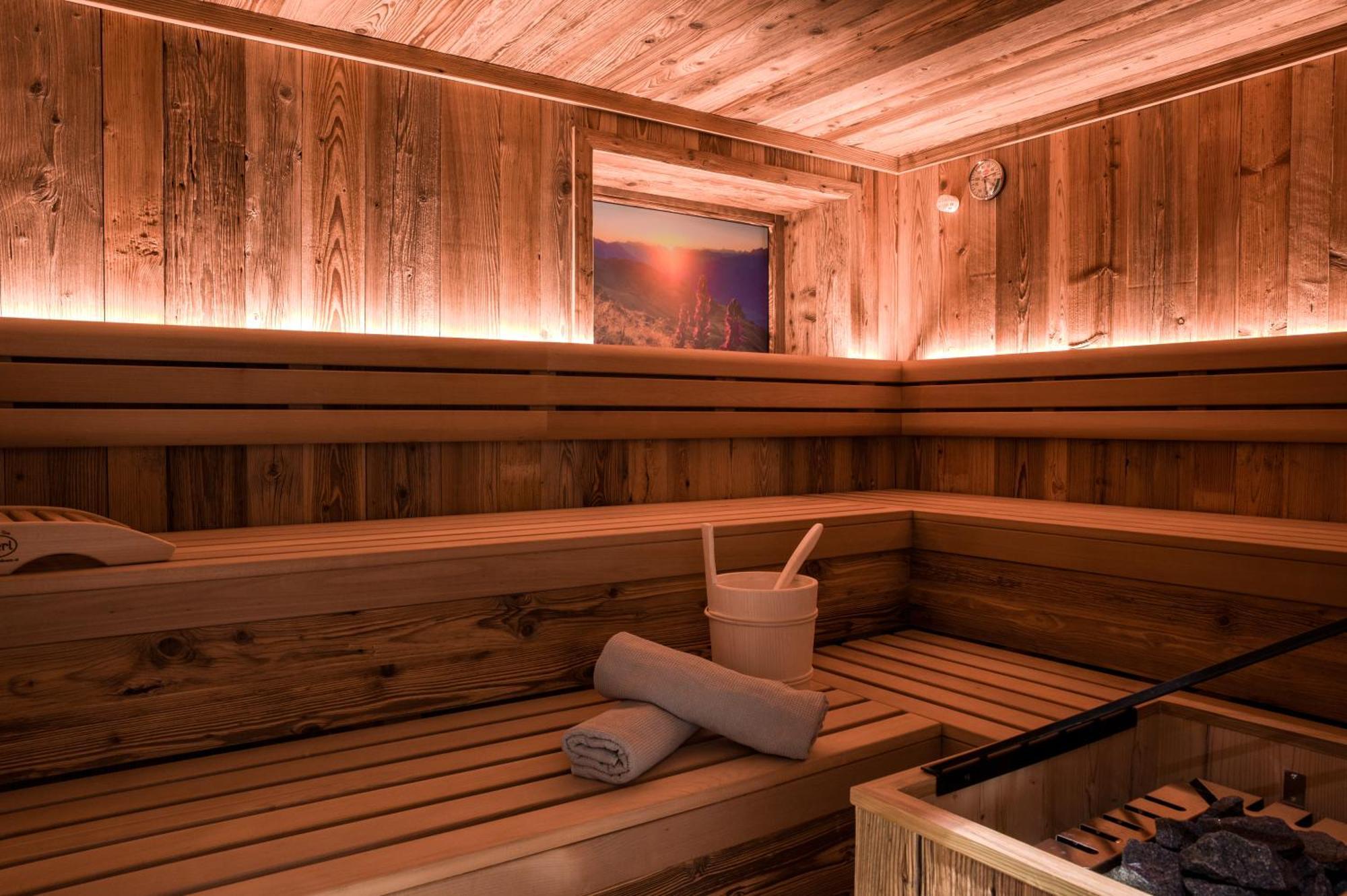 Ferienschloessl Harmonie Otel Holzgau Dış mekan fotoğraf