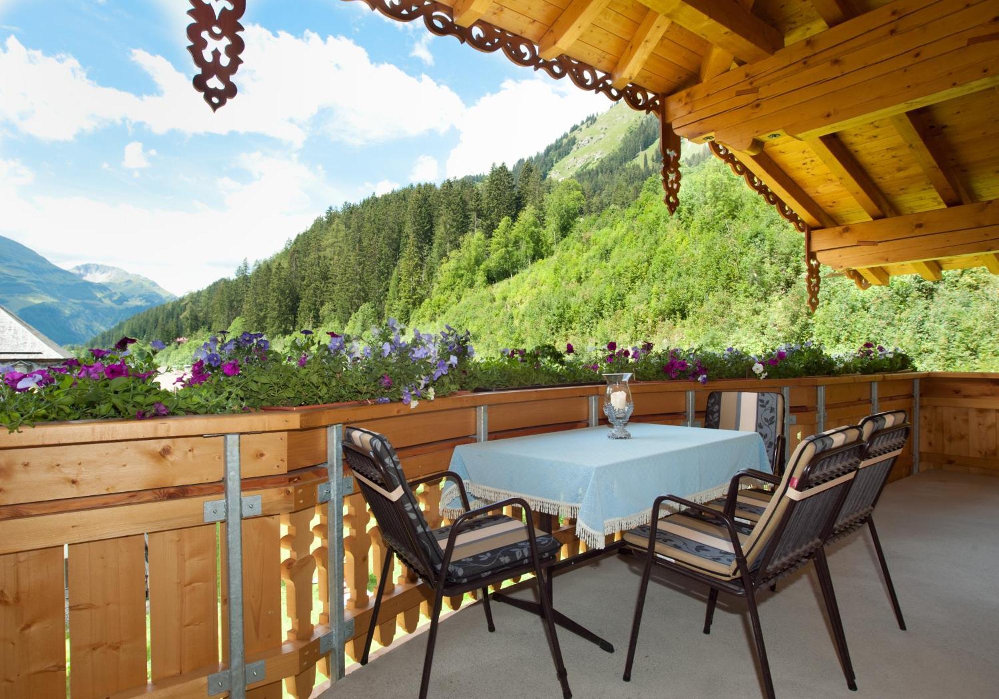 Ferienschloessl Harmonie Otel Holzgau Oda fotoğraf
